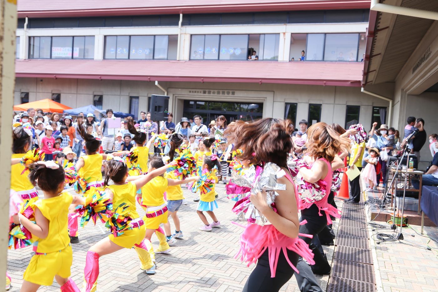 ダンスのステージ